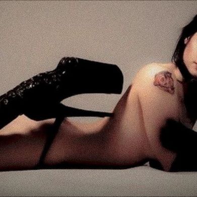 Jenna Leigh Added Photo on 2025-09-25