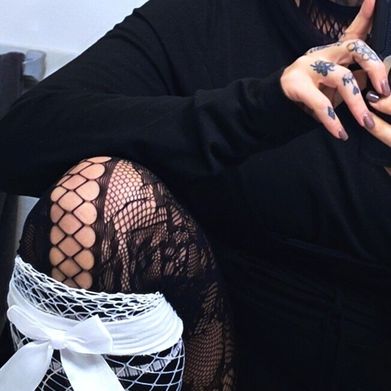 TATTOOED GODDESS (tattooedtraveler101) Header Photo Added 2025-11-13