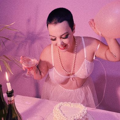 QueenStephanie👑 Added Photo on 2025-03-19