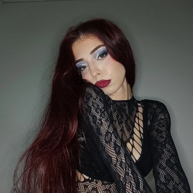 Marika (marikof18) Profile Photo Added 2025-04-16