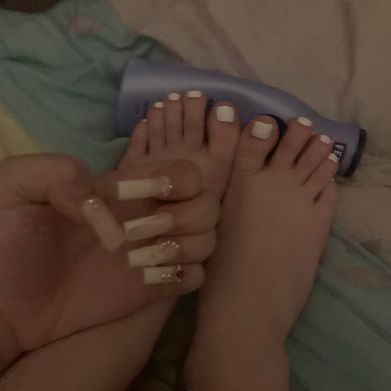 Offlinesweetie (offlinesweetie06) Header Photo Added 2025-02-26