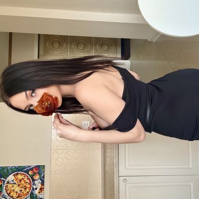 Opium Victoria 🔥🥀 (victoria_spicy) Header Photo Added 2025-03-08