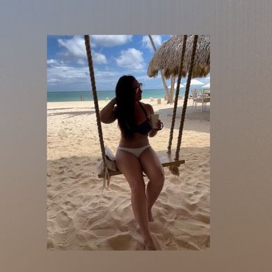 Amanda Brooke (amandabrooke.xo) Header Photo Added 2025-12-18