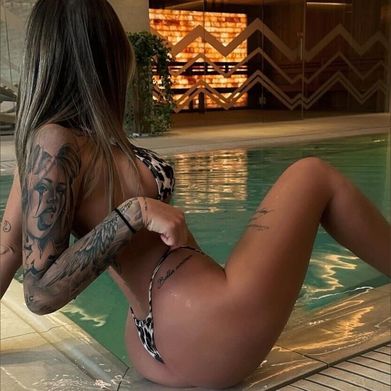 Alessa (alessa.starr) Header Photo Added 2025-12-13