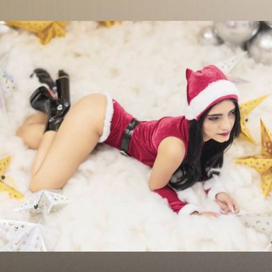 Emmaa Added Photo on 2024-12-21