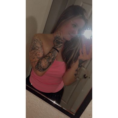 Nicole (xoxohotmama01) Profile Photo Added 2025-04-12