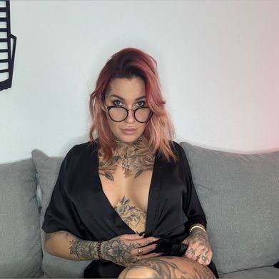 Mia Fuchs 🦊 (miafuchssecret) Profile Photo Added 2025-07-31