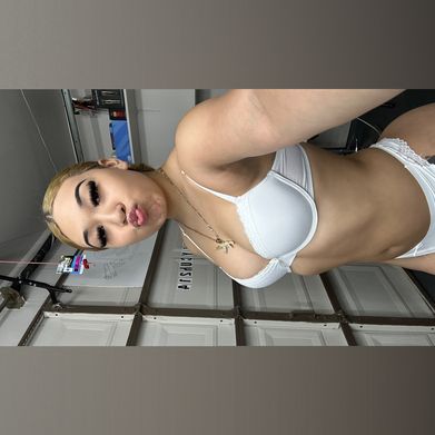 Gg (mcluvin54) Header Photo Added 2025-03-11