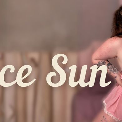 Alice Sun (alice_sunn) Header Photo Added 2025-12-05