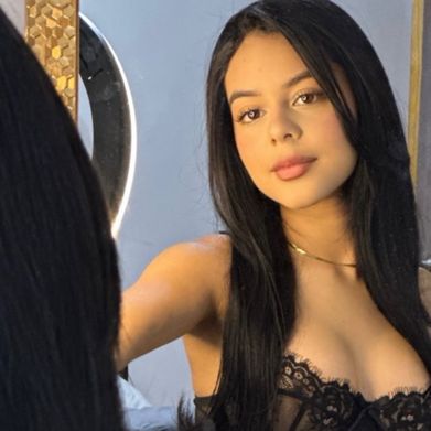 Maria Marquez (mariamarquezvt) Profile Photo Added 2024-12-15