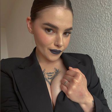OnlyFans Model Olivia Disney (oliviadisneyy) Profile Image
