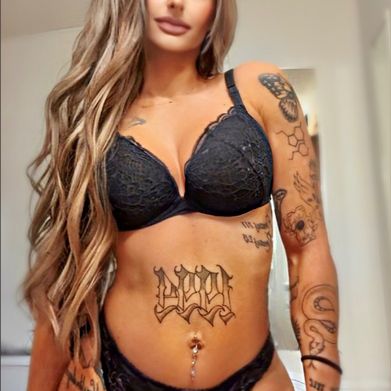 Sirenity Brooke (yourstruly_siren) Profile Photo Added 2025-03-29