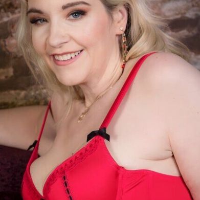 OnlyFans Model 💋 No PPV - AnneMarie Unwrapped 💋 (annemarieunwrapped) Profile Image