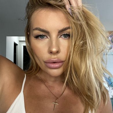 OnlyFans Model Anna Mayers (annamayers) Profile Image