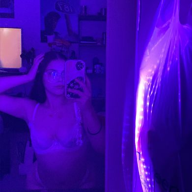 el x (youwishbitch) Header Photo Added 2025-03-11