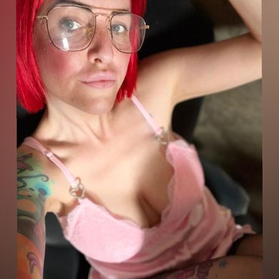 Amy (redfoxyamy) Profile Photo Added 2025-06-02