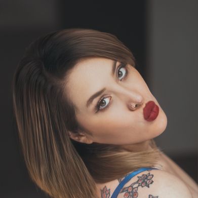 OnlyFans Model Lavie_nRouse (lavie_nrouse) Profile Image