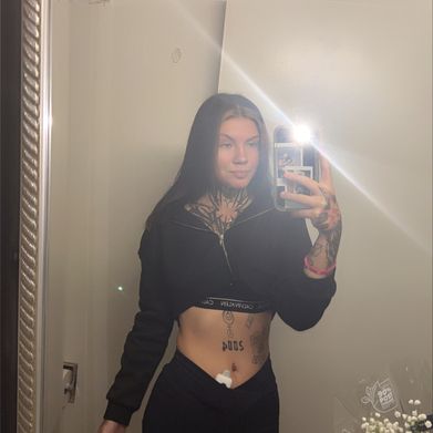 Ally (ms.ruby04) Profile Photo Added 2025-09-27