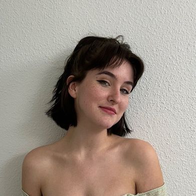 Lilly Grae (lillygrae) OnlyFans Profile and Bio