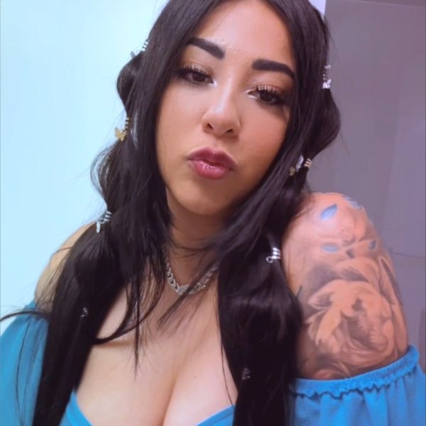 Selene (u492471702) OnlyFans profile photo