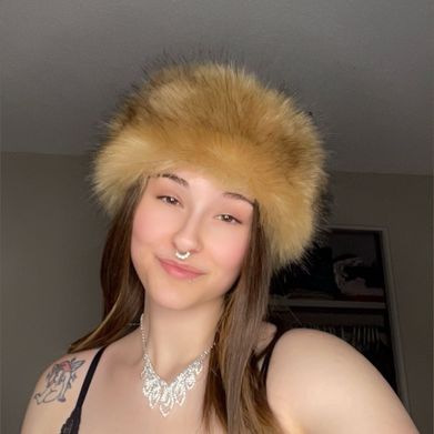 OnlyFans Model ✩ Velvet ✩ (vellvetnoir) Profile Image