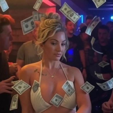 Chelsea Lee 💕 (chelsea.leee) Header Photo Added 2025-07-28