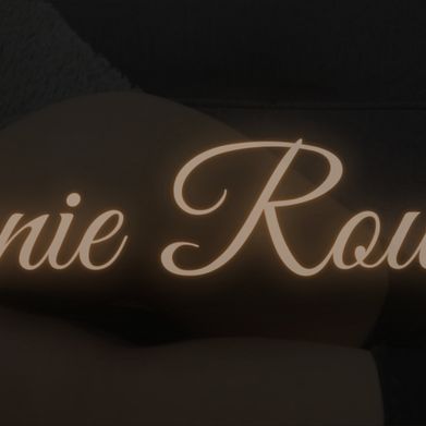 AnnieRoux (annierouxx) Header Photo Added 2025-08-12