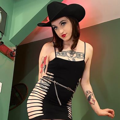 TS Stephanie May 🖤 (holymothermay) Profile Photo Added 2024-11-04