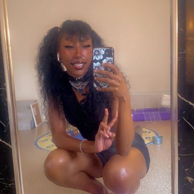 MidWestMahogany (u359775748) Profile Image