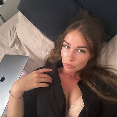 Madame Tablot 👩🏻‍🏫 (madametablot) Profile Photo Added 2025-06-09