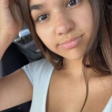 Blue (blueberrythighs) Profile Photo Added 2024-10-02