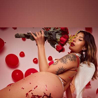 𝙑𝒊𝙤𝒍𝙚𝒕 🌸 | 𝑴𝙖𝒈𝙞𝒄𝙖𝒍 𝑵𝙮𝒎𝙥𝒉 ✨ Added Photo on 2025-02-19