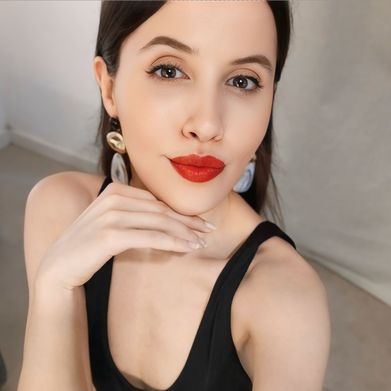 𝐕𝐄𝐍𝐔𝐒 ✨️🎄🎁 Added Photo on 2025-03-04