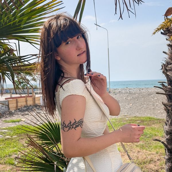 Katie Noir (katienoir) OnlyFans profile photo