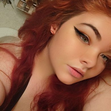 OnlyFans Model Pigeon (pigeonzluck) Profile Image