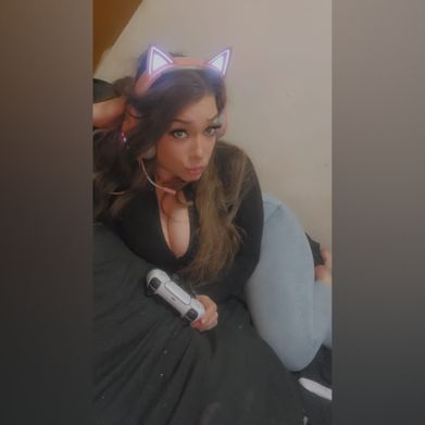 Chaste Victoriam (chaste_victory) Header Photo Added 2025-01-06