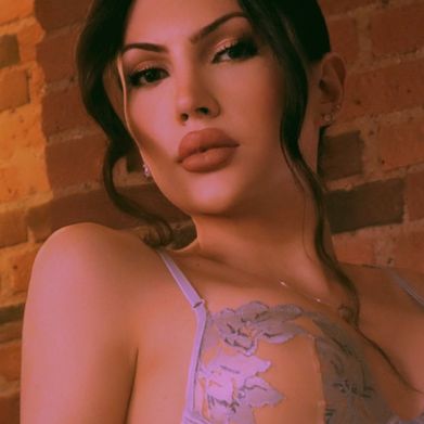 OnlyFans Model Hazel Gray (tshazelgray) Profile Image