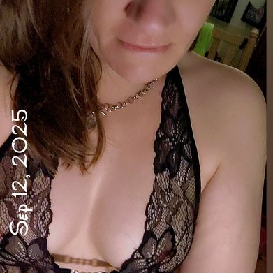 Jenny-Jade (jenny_jade) Profile Photo Added 2025-09-26