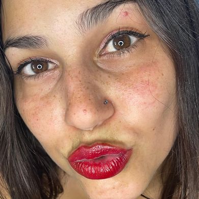 ✨Lucy 💋 Added Photo on 2025-04-02