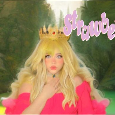 Strawberry (strawberrymilkrs) Header Photo Added 2024-05-22