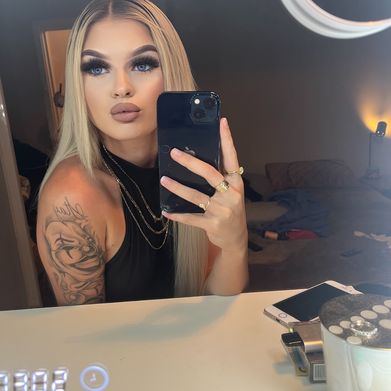 Krystel (spicymamakrystel) Profile Photo Added 2025-02-09