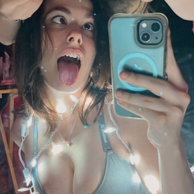 desse101 Added Photo on 2025-04-15