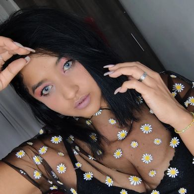 Tati2144🫦😋🫦 Added Photo on 2025-01-14