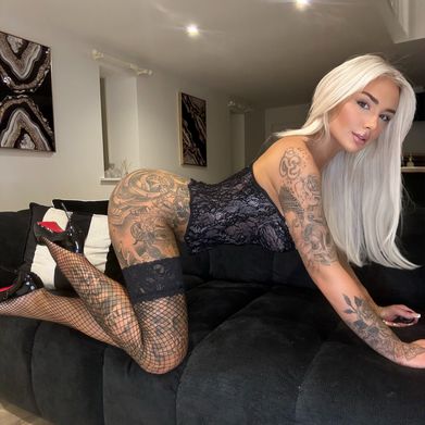 Charlotte Stevens (charlstevensxo) Header Photo Added 2025-03-04