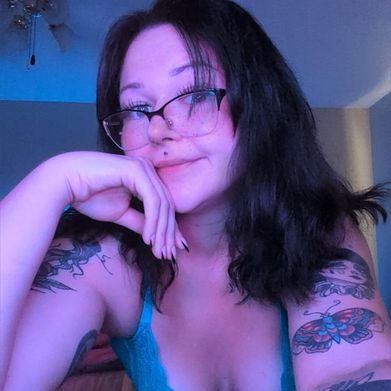 Elisa Stone (yssupknip) Profile Photo Added 2025-10-09