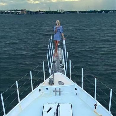 Co (coconutmagenta) Profile Photo Added 2025-08-03