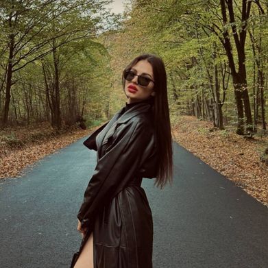 OnlyFans Model 🇺🇦Mia🍭Teen🇺🇦 (yourlittlemiaaa) Profile Image