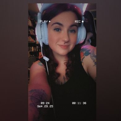 TwistedRainbow11497 (twistedrainbow11497) Profile Photo Added 2025-10-03