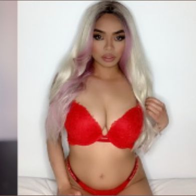 Layla Monteverde | Your Asian Girlfriend (amourlayla) Header Photo Added 2025-08-13