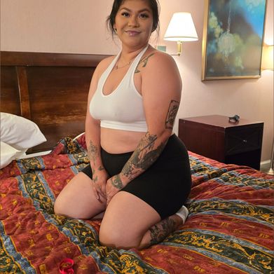 Deep Throat Queen Ash (ash805hotwife) Profile Photo Added 2025-02-26